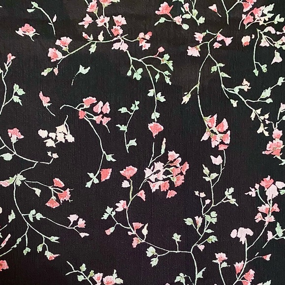 NWT Ralph Lauren SP19 Black Ruffle Floral Blouse MSRP $115 - Picture 7 of 7